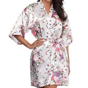 🌸 Plus Size - Women Floral Satin Robe Bridal Gown